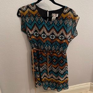 Sweet storm dress with belt
